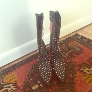 Black dingo vintage cowboy boots